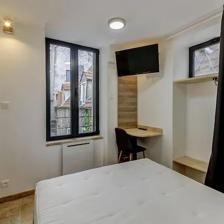 La Cachette - Topdestination-dijon - Centre - Classe 3 Etoiles * דיז'ון