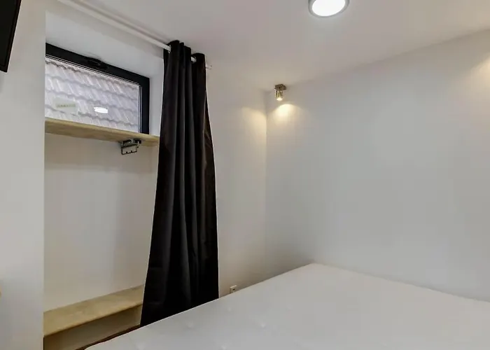 La Cachette - Topdestination-dijon - Centre - Classe 3 Etoiles * Dijon