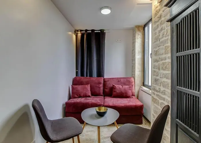 La Cachette - Topdestination-dijon - Centre - Classe 3 Etoiles Dijon