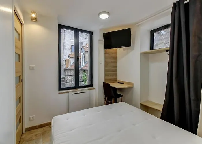 La Cachette - Topdestination-dijon - Centre - Classe 3 Etoiles * Dijon