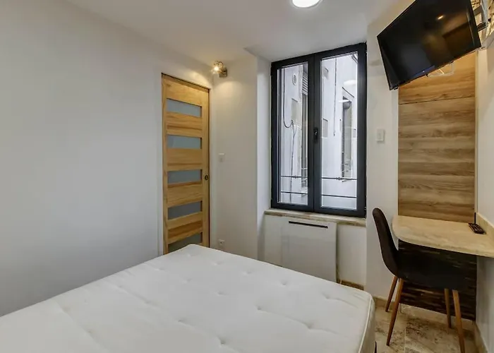 La Cachette - Topdestination-dijon - Centre - Classe 3 Etoiles Dijon